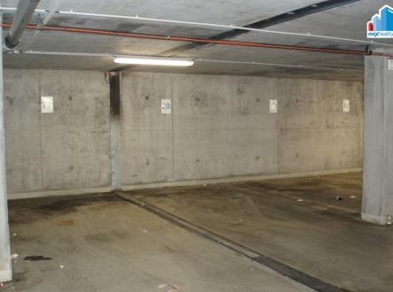 Fotka 2 | Pronájem - malý objekt/garáž