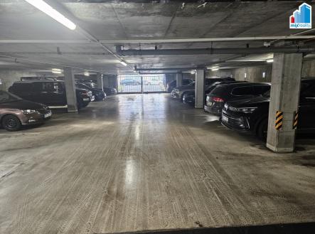 Fotka 4 | Pronájem - malý objekt/garáž