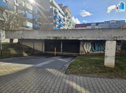 Fotka 1 | Pronájem - malý objekt/garáž