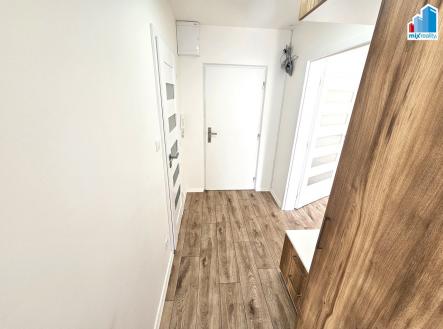 Fotka 4 | Pronájem bytu, 1+1, 32 m²