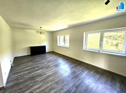 Fotka 2 | Prodej - dům/vila, 175 m²