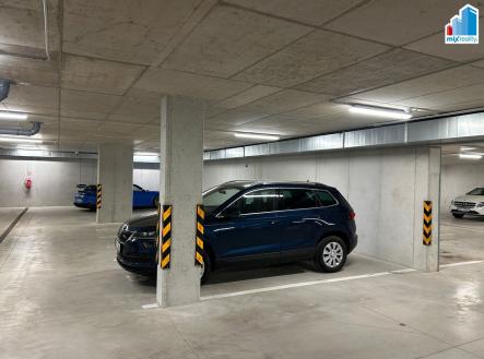 Fotka 4 | Pronájem - malý objekt/garáž