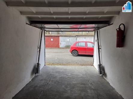 Fotka 2 | Pronájem - malý objekt/garáž