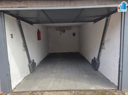 Fotka 3 | Pronájem - malý objekt/garáž