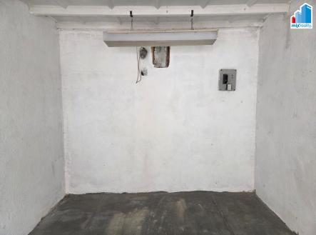 Fotka 4 | Pronájem - malý objekt/garáž