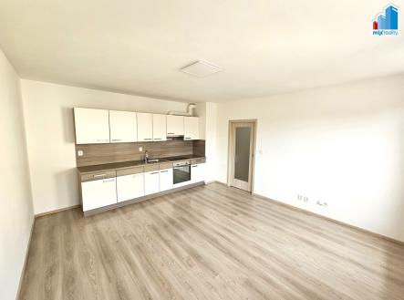 Fotka 4 | Pronájem bytu, 1+kk, 41 m²