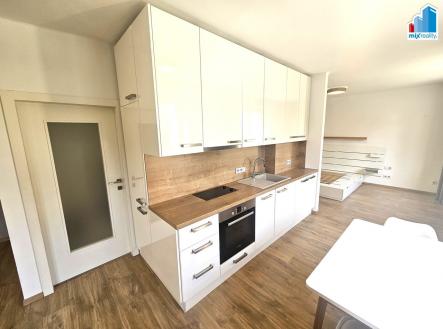 Fotka 3 | Pronájem bytu, 1+kk, 57 m²