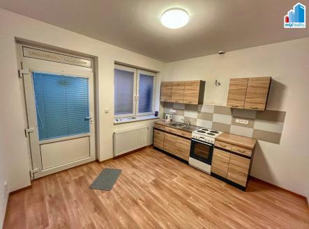 Fotka 2 | Pronájem bytu, 1+1, 33 m²