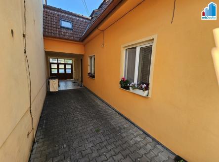 Fotka 4 | Pronájem bytu, 1+kk, 32 m²