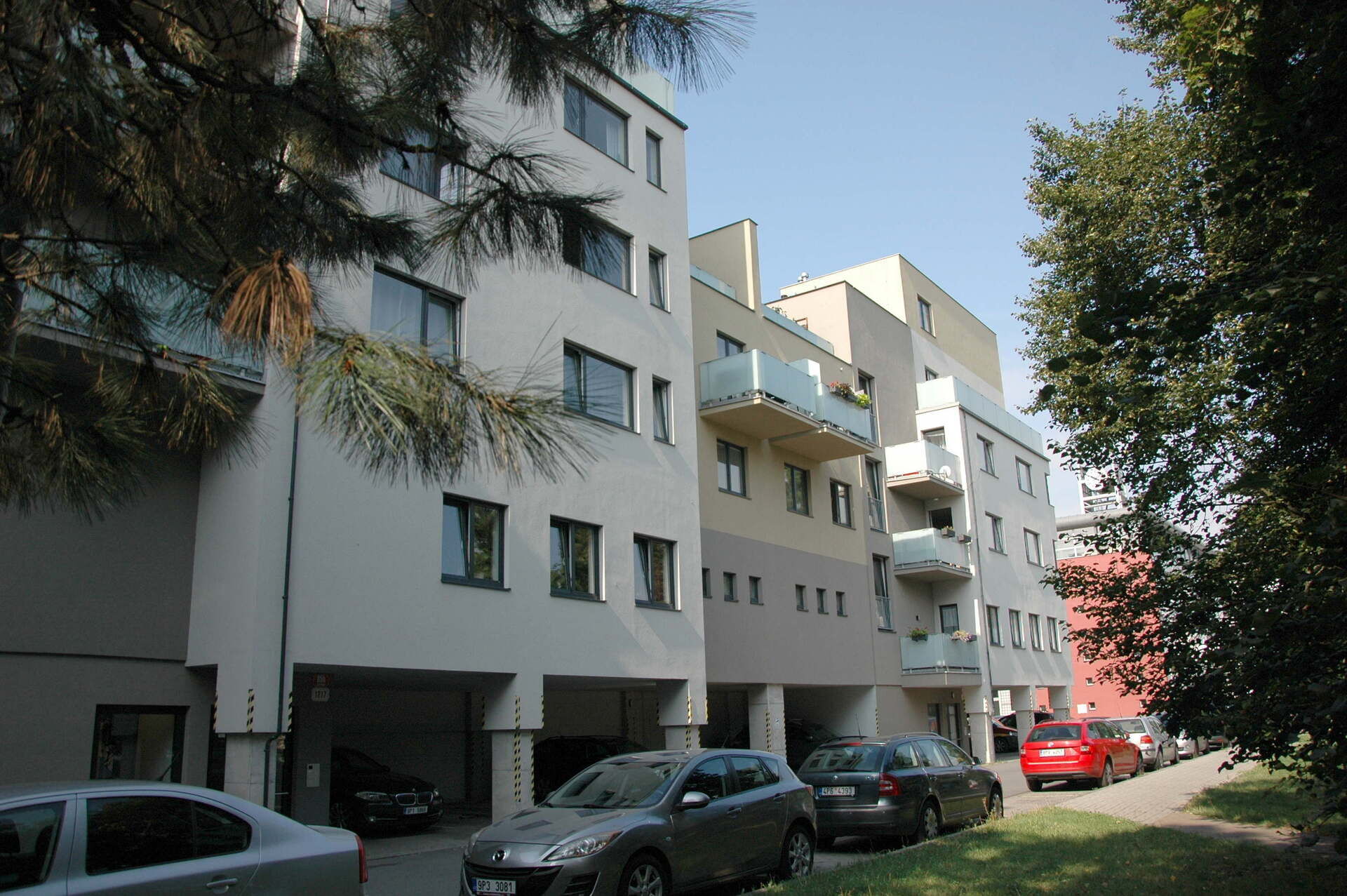 Pronájem bytu 2+KK s balkonem v Plzni na Slovanech