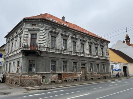 Prodej - dům/vila, 629 m²