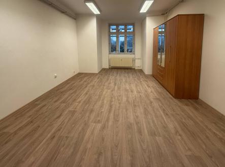 Pronájem bytu, jiný, 100 m²