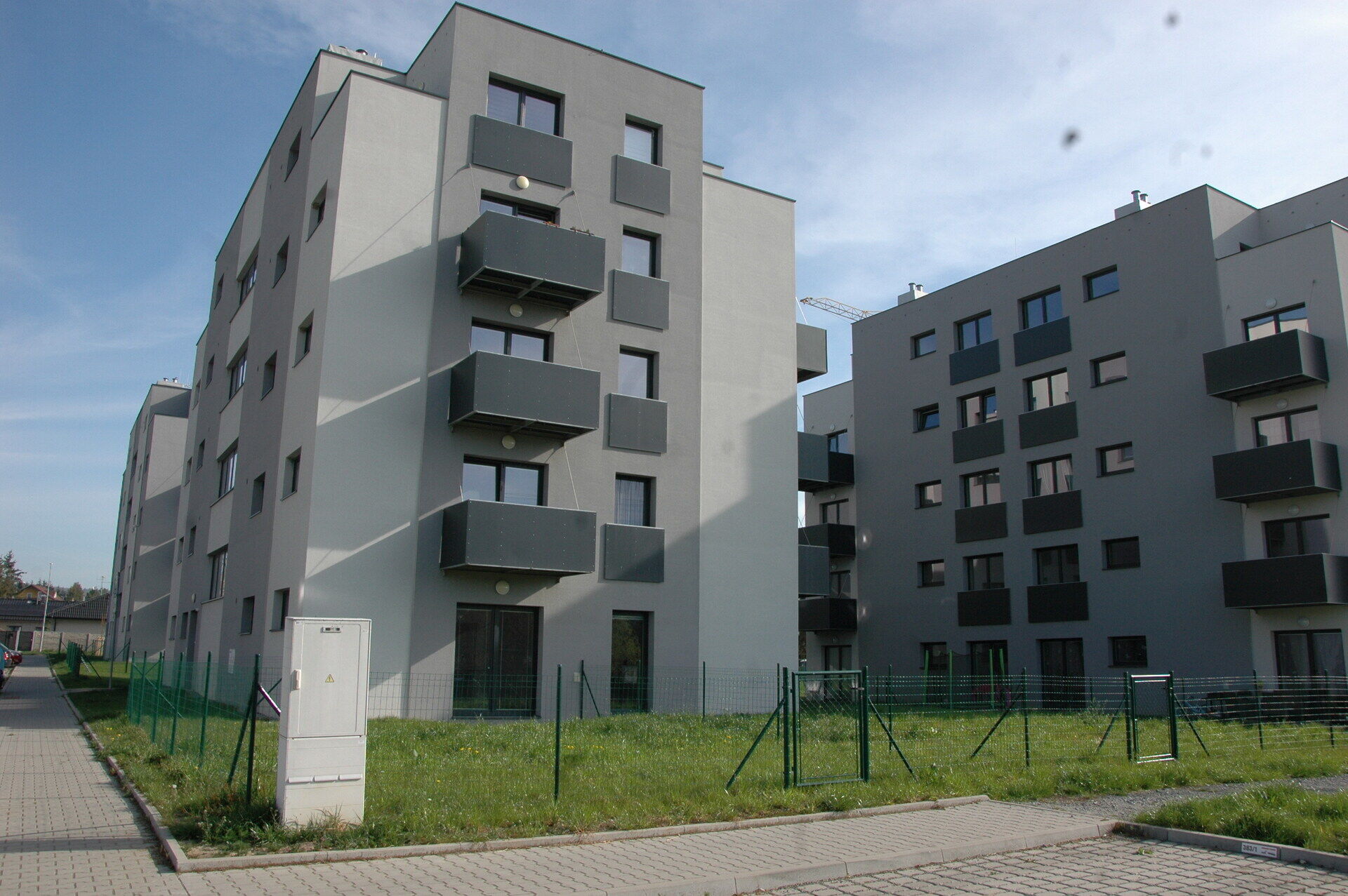 Pronájem nového bytu 1+KK s předzahrádkou v Heřmanově Huti