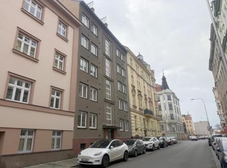 Pronájem bytu, 2+1, 60 m²