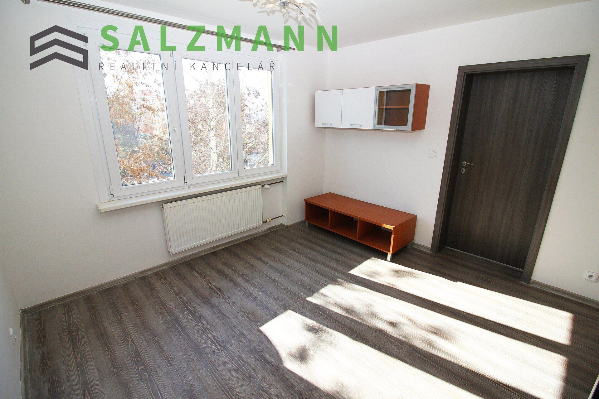 Byt 3+KK (panel, 54m2), Plzeň • Lobzy, Rokycanská ul.