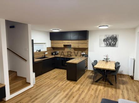 foto: 1 | Pronájem - dům/vila, 100 m²