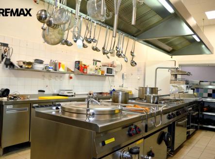 img_bf630cd41f.jpg | Prodej - hotel, 1 600 m²