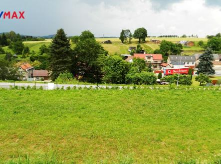 Pohled na pozemek. | Pronájem - pozemek, zahrada, 1 091 m²