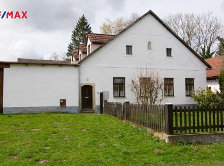 Prodej - dům/vila, 420 m² obrázek