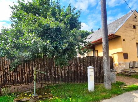 pohled zleva | Prodej - dům/vila, 157 m²