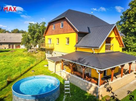 Prodej - dům/vila, 330 m² obrázek