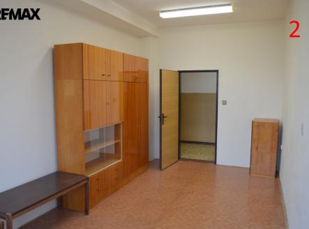 místnost č. 2 | Pronájem - kanceláře, 150 m²
