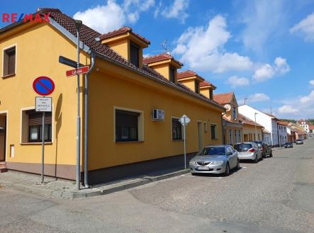 pohled zprava | Prodej - jiné, 292 m²