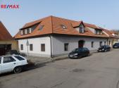 Prodej - nájemní dům, 363 m²
