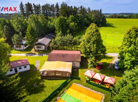 Restaurace a zázemí. | Prodej - hotel, 1 320 m²