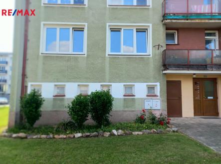 Okna dvou pokojů. | Pronájem bytu, 3+kk, 90 m²