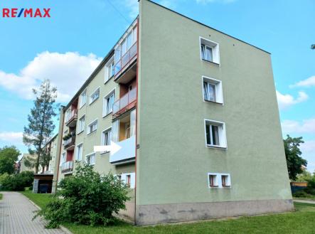 Balkon a okno z ulice. | Pronájem bytu, 3+kk, 90 m²