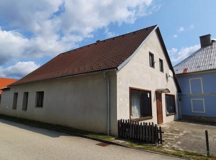 boční pohled | Prodej - dům/vila, 178 m²