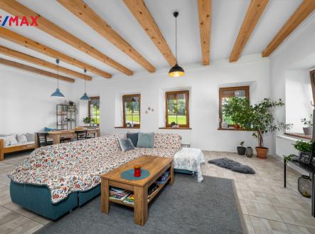 25-08-27-klenovice-12-rd-29.jpg | Prodej - chata/rekreační objekt, 226 m²