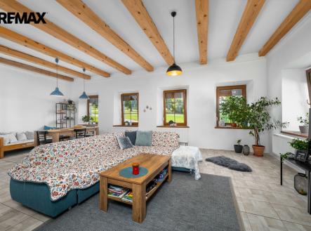 25-08-27-klenovice-12-rd-29.jpg | Prodej - chata/rekreační objekt, 226 m²