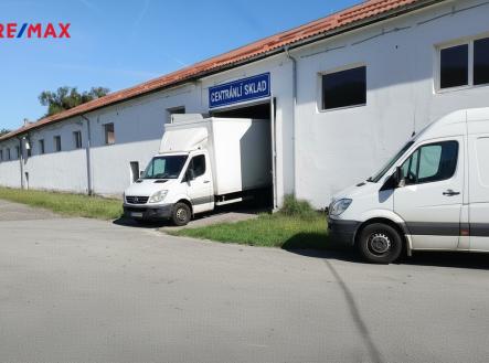 Provoz. | Pronájem - jiné, 950 m²