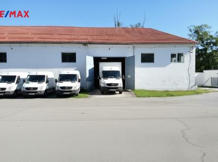 Provoz. | Pronájem - jiné, 950 m²