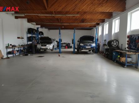 Autoservis. | Pronájem - jiné, 325 m²