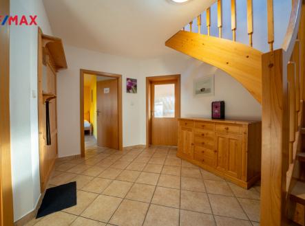 Vstupní hala | Prodej - hotel, 275 m²