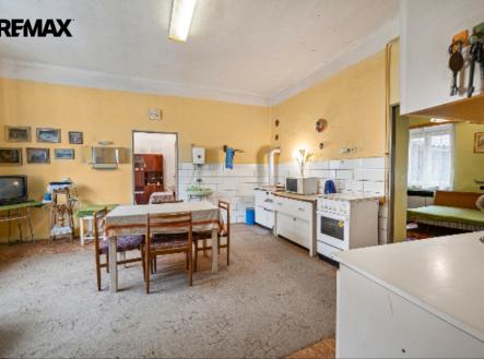 a7405992-copy-1.jpg | Prodej - dům/vila, 120 m²