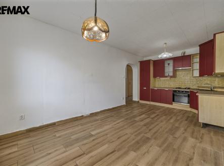 a7405666-copy.jpg | Prodej bytu, 4+kk, 74 m²