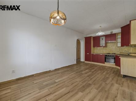 a7405666-copy.jpg | Prodej bytu, 4+kk, 74 m²