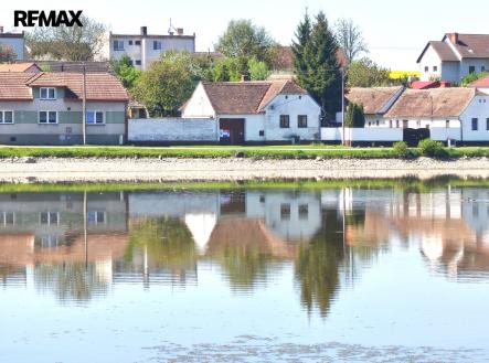 Prodej - dům/vila, 341 m²