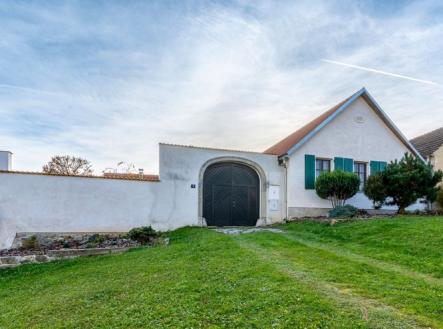 čelní pohled | Prodej - chata/rekreační objekt, 360 m²