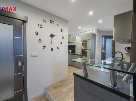 a7408419.jpg | Prodej bytu, 3+kk, 74 m²