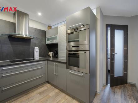 a7408416.jpg | Prodej bytu, 3+kk, 74 m²