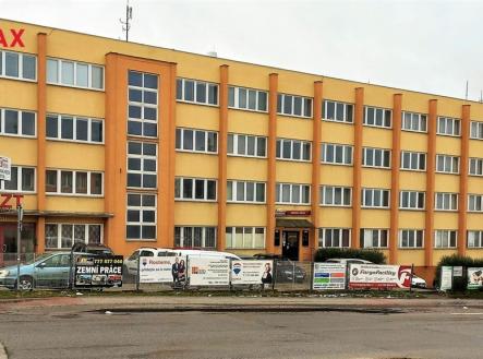 Budova KZT s kancelářemi. | Pronájem - kanceláře, 17 m²