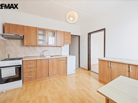 a7409996-copy.jpg | Prodej bytu, 3+1, 66 m²