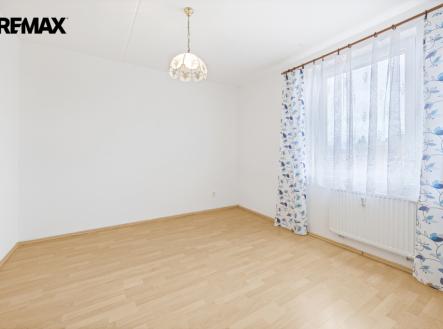 a7400002-copy.jpg | Prodej bytu, 3+1, 66 m²