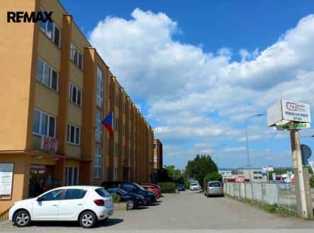 Areál kanceláří na Chýnovské ulici. | Pronájem - kanceláře, 17 m²