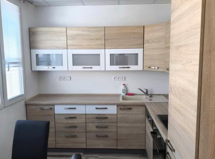 img-20250220-152345.jpg | Pronájem bytu, 2+1, 66 m²